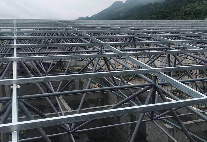 广丰县学校艺体楼网架
